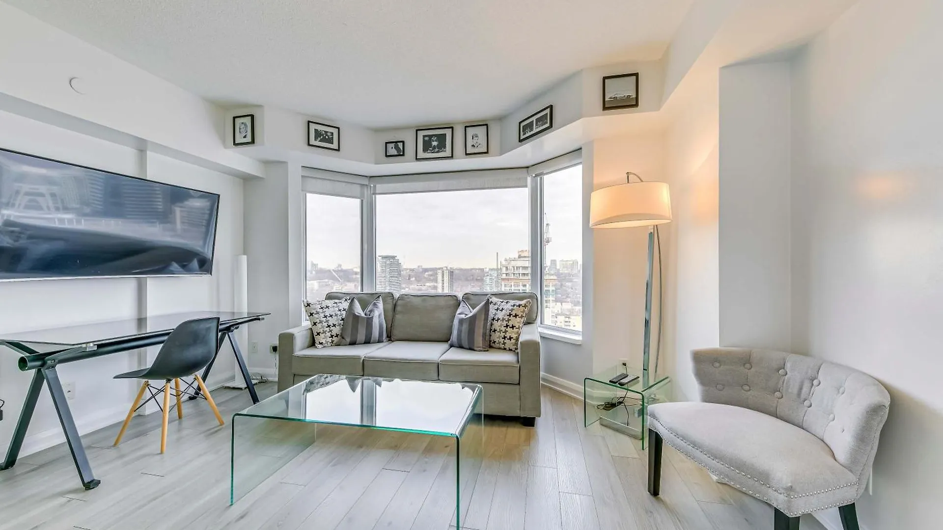 Milano In Yorkville Toronto Apartment
