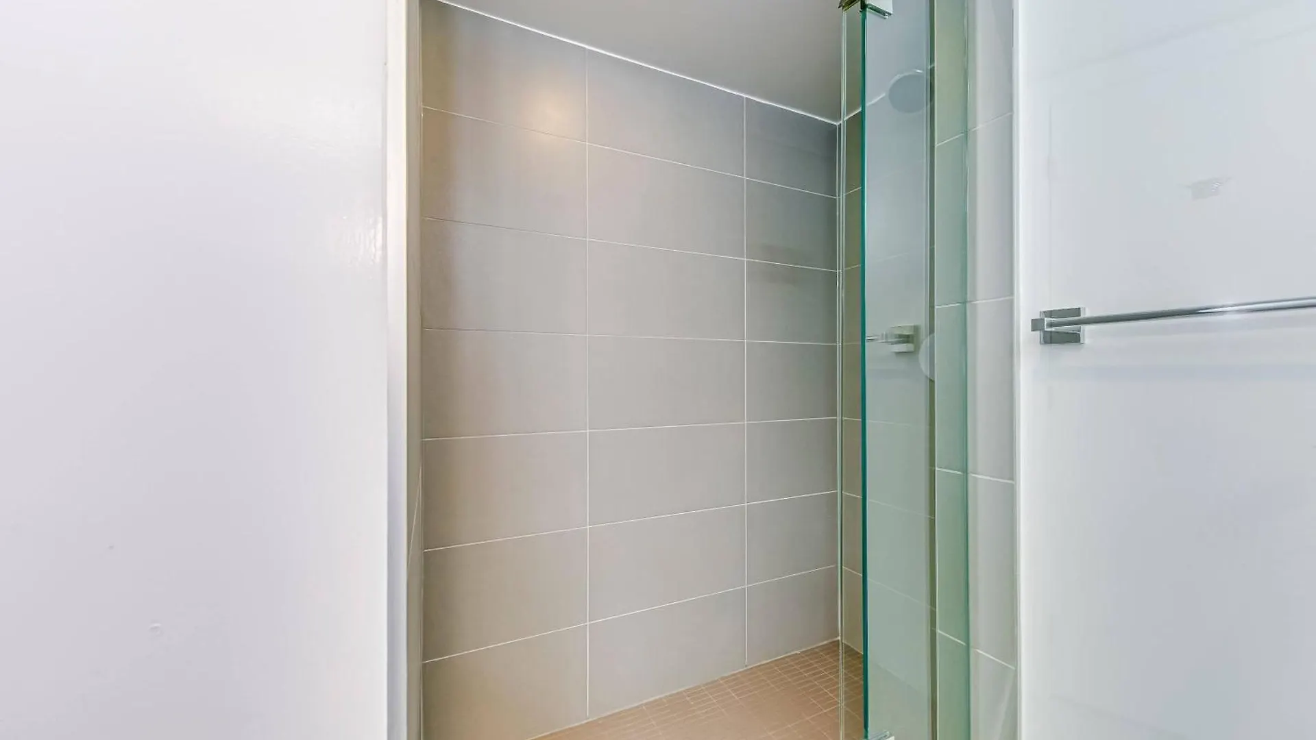 Apartment Milano In Yorkville Toronto